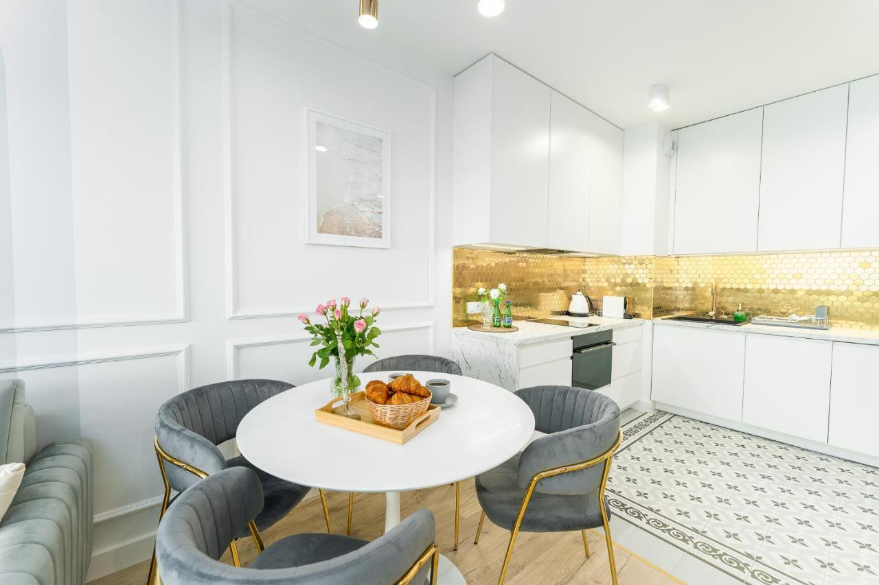 Apartament Baltic View 21 Z Widokiem Na Morze أوسترونيه مورسكية المظهر الخارجي الصورة